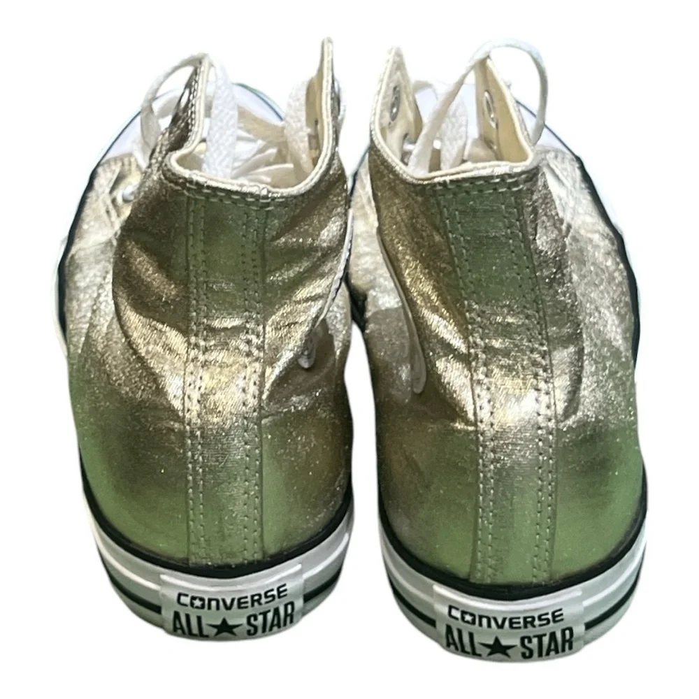 Converse Chuck Taylor All Star High Top Men’s Shoes Size Men 8, Women 10.